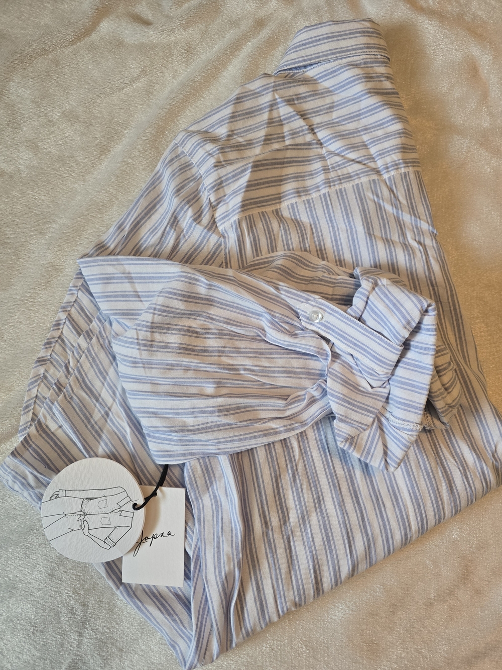 Light Blue & White Striped Button-Up Shirt. Light Weight - Picture 6 of 6